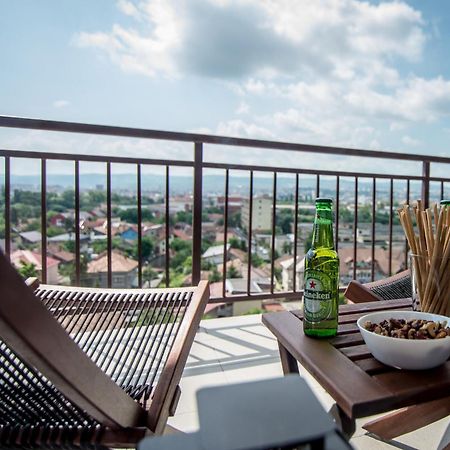 The Aviator Apartment - Jacuzzi & Panoramic View Κλουζ-Ναπόκα Εξωτερικό φωτογραφία