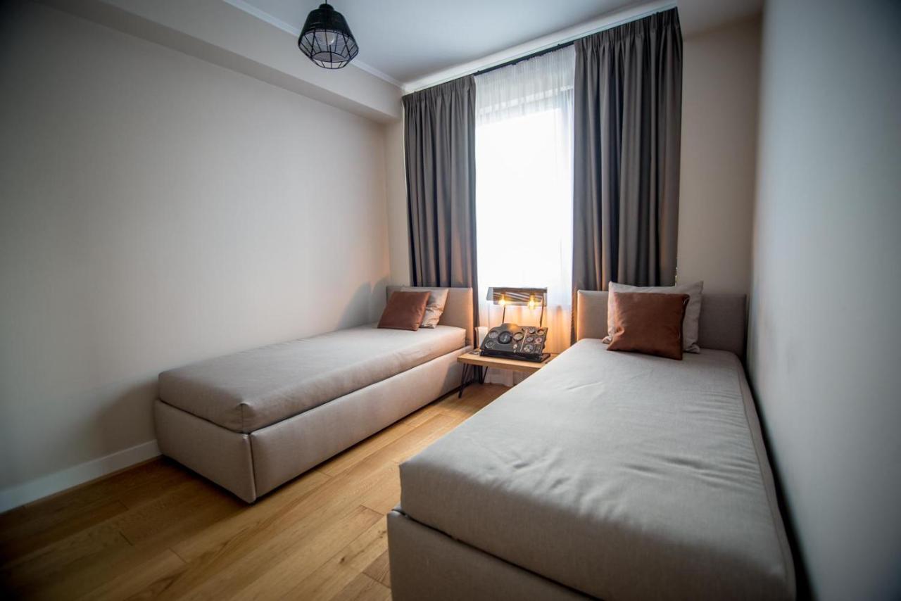 The Aviator Apartment - Jacuzzi & Panoramic View Κλουζ-Ναπόκα Εξωτερικό φωτογραφία